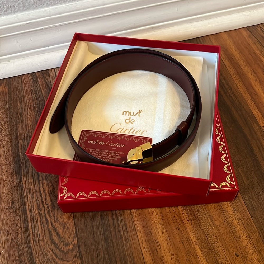644. Cartier belt